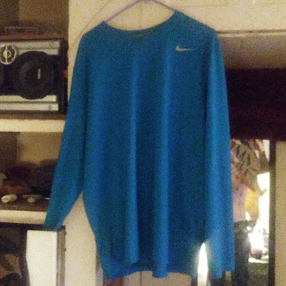 Nike dri-fit large long-sleeve t-shirt - Picture 1 of 1
